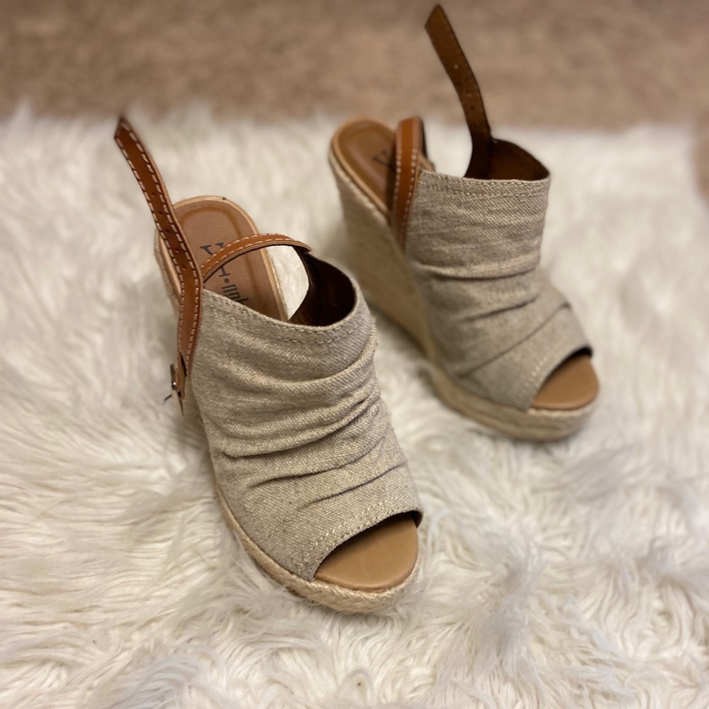 Tweed wedge